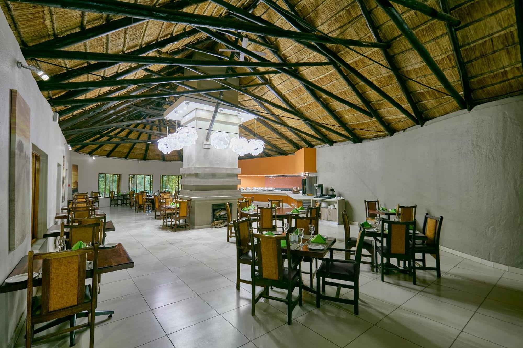 Cresta Marang Gardens Hotel Francistown Exterior photo