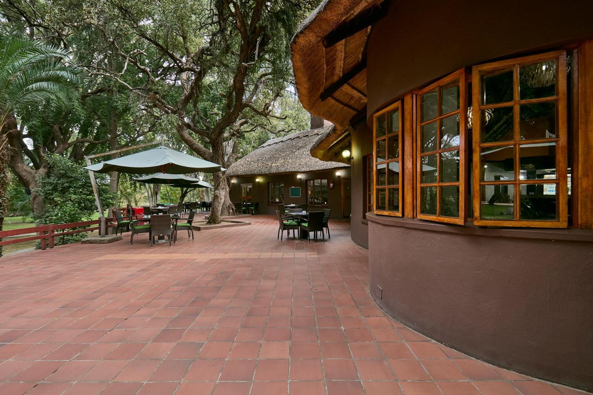 Cresta Marang Gardens Hotel Francistown Exterior photo