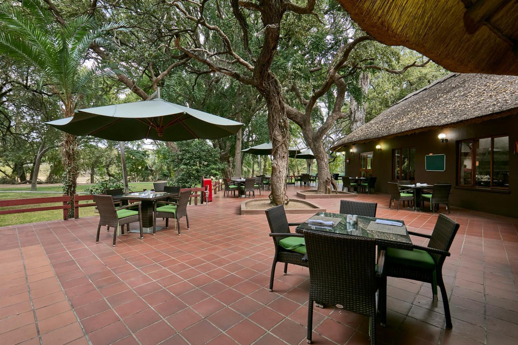 Cresta Marang Gardens Hotel Francistown Exterior photo