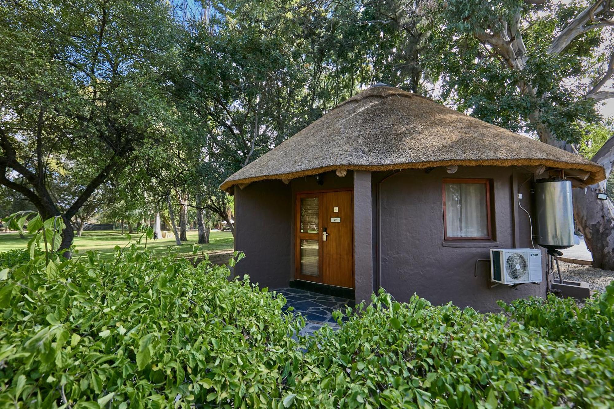 Cresta Marang Gardens Hotel Francistown Exterior photo